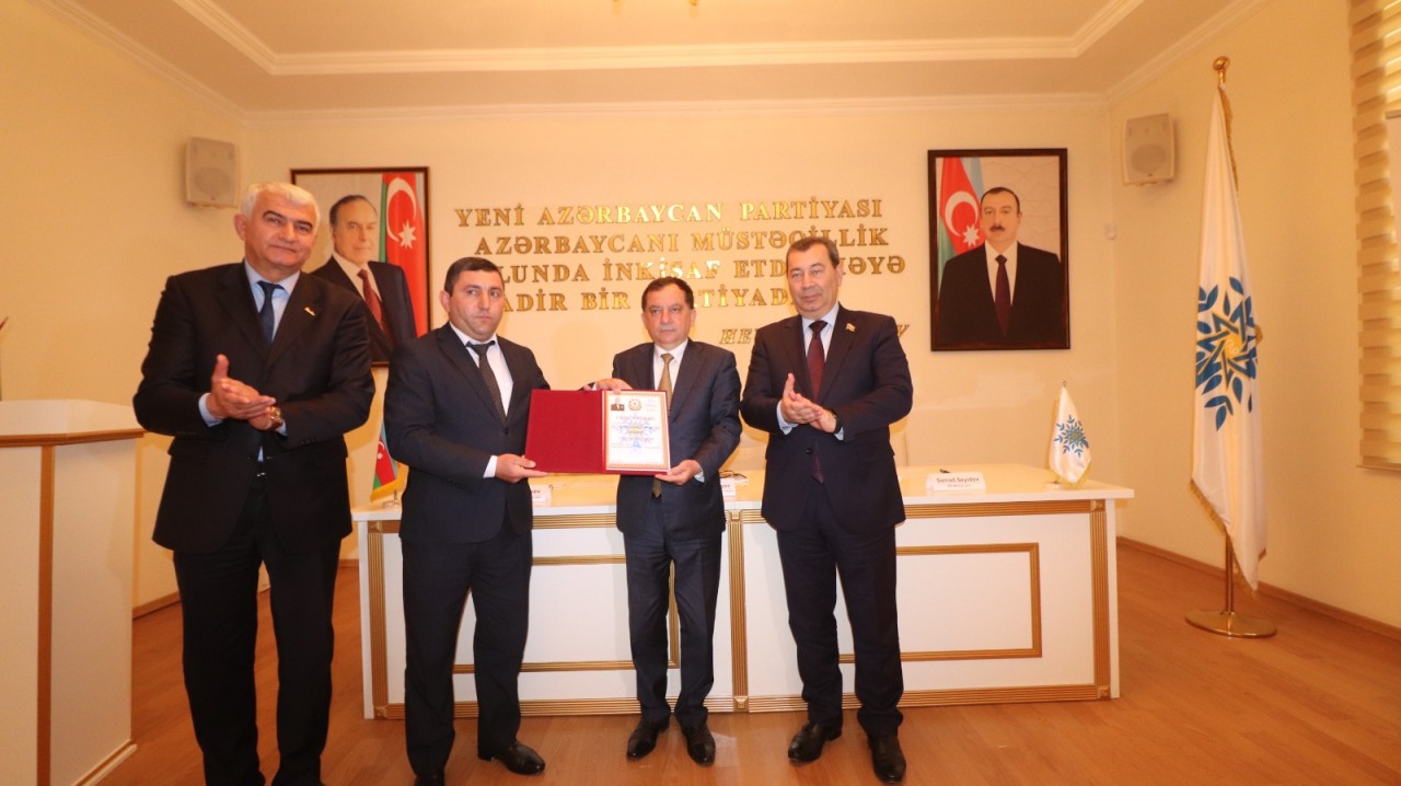 Qazaxda “Konstitusiya və Suverenlik İli”nə həsr olunmuş tədbir keçirildi - FOTOLAR